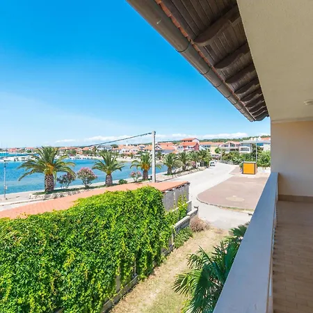 Gorgeous In With House Sea View * بيبينيا