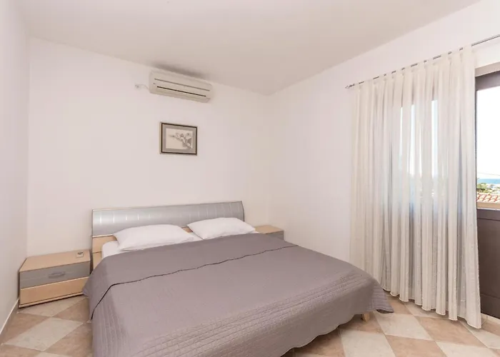 Crljenica Bb Cr Сasa de vacaciones Bibinje
